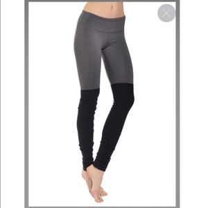 ALO Yoga Gray and Black Leggings